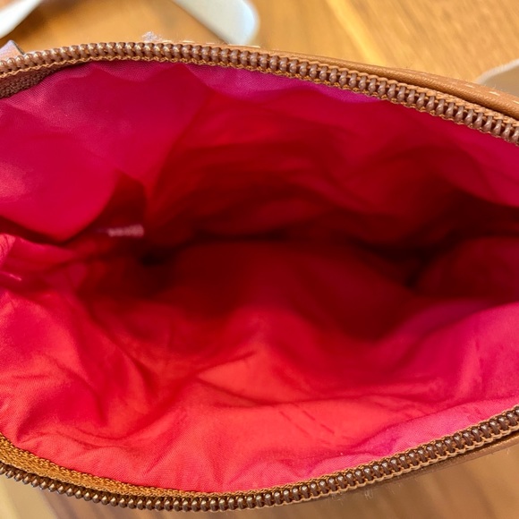 Lily Bloom Crossbody Bag NWOT - Picture 4 of 4